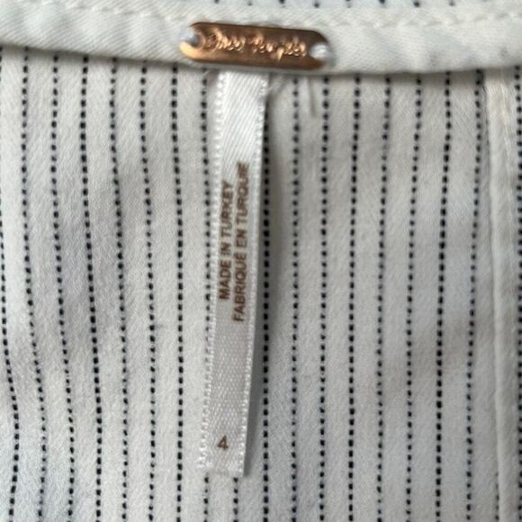 FREE PEOPLE Modern Femme Dotted Stripe Stretch Mini Skirt Sz 4 Zipper Back white - Picture 5 of 5